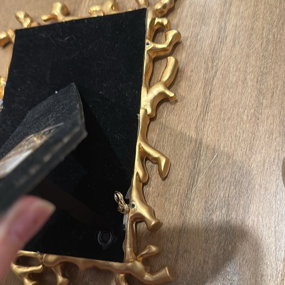 Kenneth Jay Lane Gold Frame - Picture 3 of 5